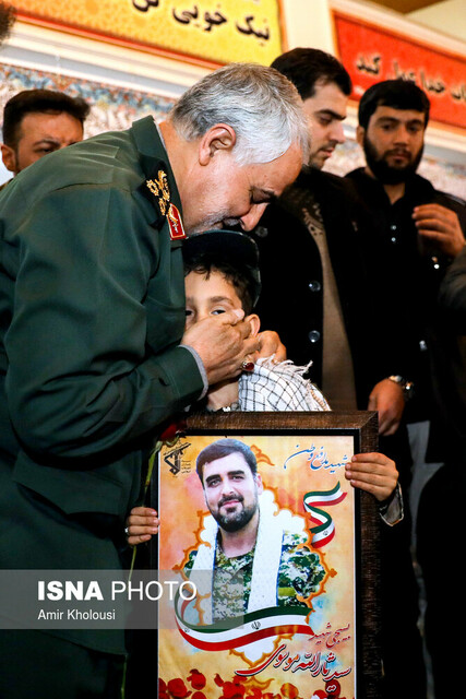 مراسم تجلیل شهیدان حادثه خاش ما قربانیان «ترور»