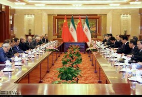 توییت ظریف در خصوص محور صحبت‌های لاریجانی با رئیس‌جمهور چین