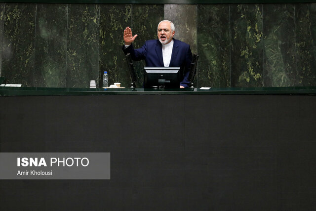 ظریف: همواره در خط اول دفاع از سیاست‌های ایران در سطح بین‌المللی بوده‌ام