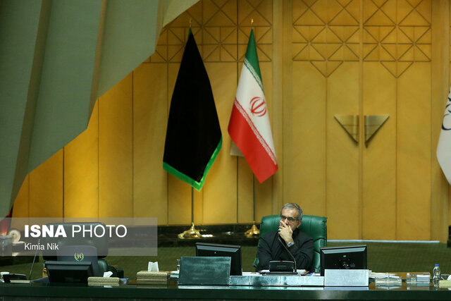 پزشکیان: گزارش دیوان محاسبات در خصوص عملکرد ارز ۴۲۰۰ تومانی باید در اختیار مردم قرار گیرد