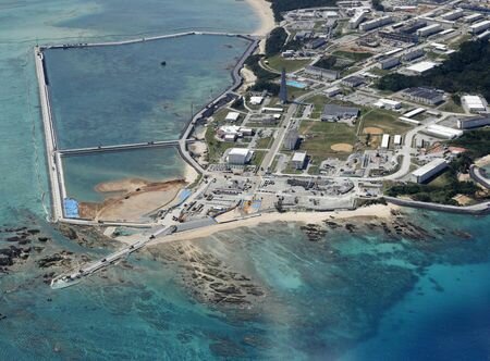 ساکنان اوکیناوا به جابجایی پایگاه هوایی آمریکا "نَه" گفتند/دولت ژاپن نظرش تغییر نمی‌کند