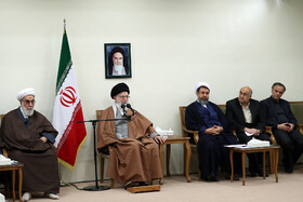 دیدار دست‌اندرکاران کنگره بزرگداشت ۶۵۰۰ شهید استان کرمان با مقام معظم رهبری