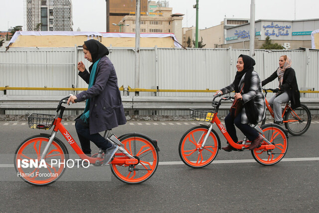 مدیران شهری تامین زیرساخت‌های دوچرخه‌سواری بانوان را جدی بگیرند