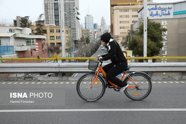 ارائه پارکینگ رایگان و امن دوچرخه در ساختمان‌های شهرداری