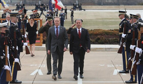 تماس تلفنی وزرای دفاع ترکیه و آمریکا 