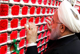 حضور حسن روحانی رییس جمهور در حرم مطهر امام علی(ع)