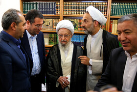 سفر وزیر صنعت به قم
