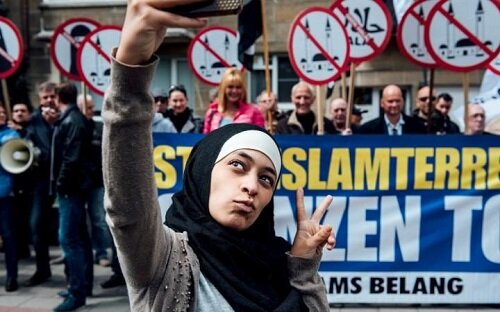 یک کارشناس مسائل غرب آسیا: مسلمانان در کشورهای غربی تحت فشار اسلام‌هراسی احساس امنیت ندارند 