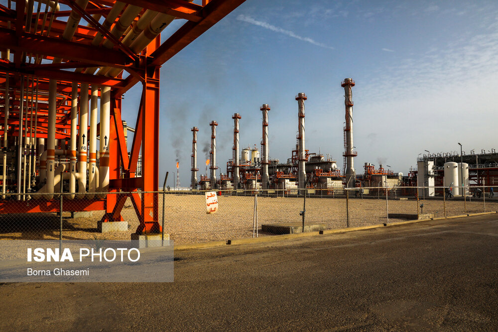 استخراج گاز از فاز ۱۱ پارس جنوبی با تلاش شرکت‌های ایرانی آغاز شد