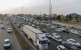 ترافیک نیمه‌سنگین در آزاد راه تهران - کرج