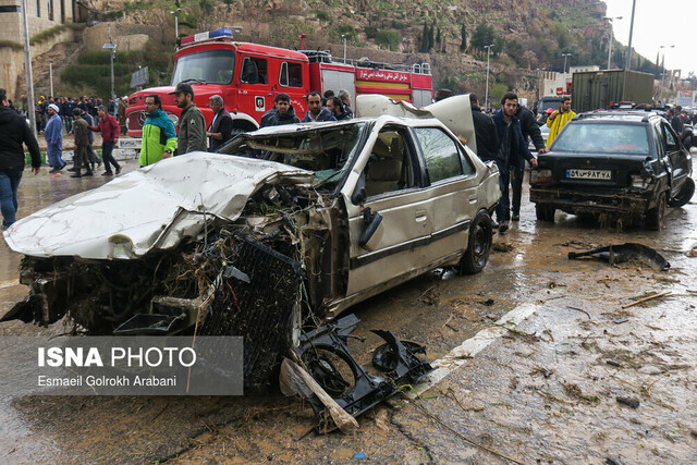 تعیین هویت هجدهمین نفر از جانباختگان حادثه سیل در شیراز تعیین هویت هجدهمین نفر از جانباختگان حادثه سیل در شیراز