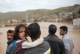 محله گود گل کنان شهرک سعدی شیراز پس از سیلاب روز دوشنبه ۵ فروردین