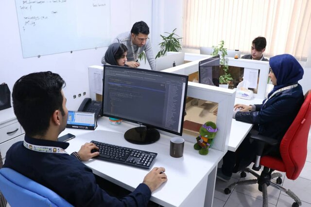 پشتیبانی تیم فنی باشگاه خوشگذرونا 