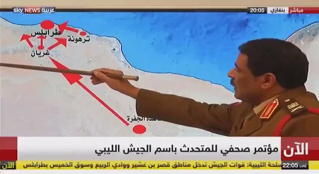 نیروهای شرق لیبی در ۲۰ کیلومتری طرابلس و کنترل آنها بر فرودگاه این شهر