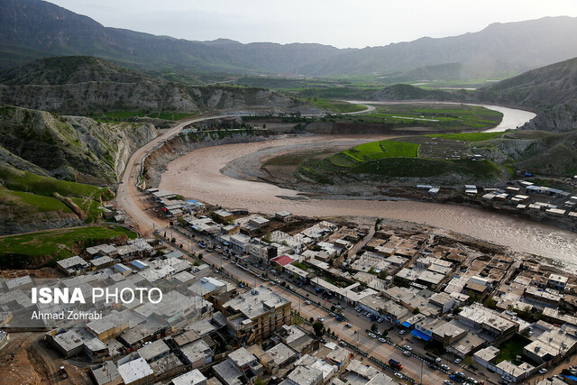 قطع راه ارتباطی ۲۰ روستای الیگودرز