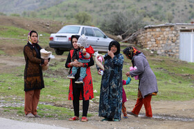 جریان زندگی در شهرستان سیل زده «معمولان»