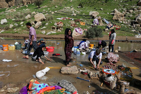 جریان زندگی در شهرستان سیل زده «معمولان»