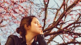 چگونه بر خواب‌آلودگی و بی‌حالی بهاری غلبه کنیم؟