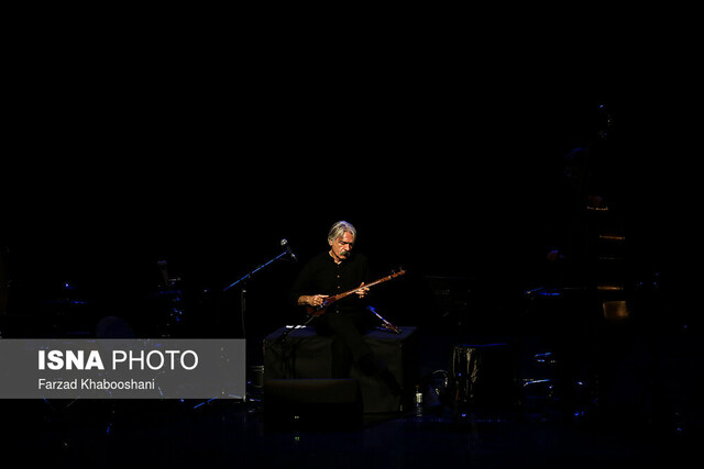 عکس: کنسرت شهر خاموش کیهان کلهر چه خبر از کنسرتهای تهران؟