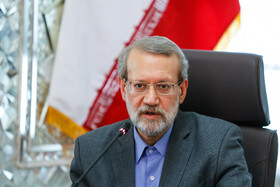 لاریجانی: ایرانی‌ها در برابر فشارهای آمریکایی‌ها مقاومت می‌کنند