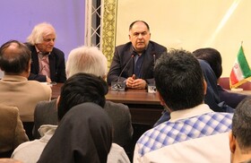 توضیحات معاون مطبوعاتی درباره بحران کاغذ
