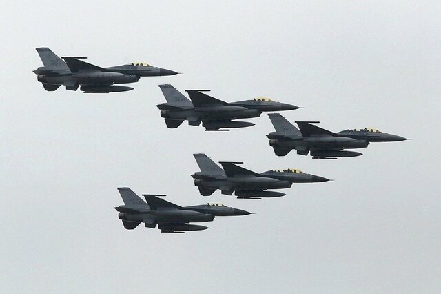موافقت وزارت امور خارجه آمریکا با فروش ۶۶ جنگنده اف-۱۶ به تایوان