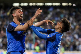 دیدار تیمهای فوتبال استقلال و ماشین سازی