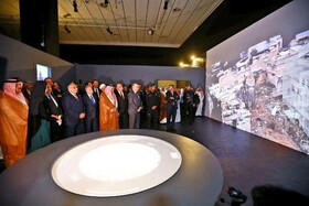 بازدید عبدالمهدی از نمایشگاه "شهرهایی که تروریسم ویران کرد" در موزه ملی عربستان