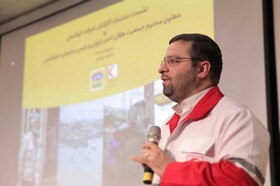 برگزاری نشست مشترک کارکنان ایرانسل و رئیس سازمان داوطلبان جمعیت هلال احمر ایران