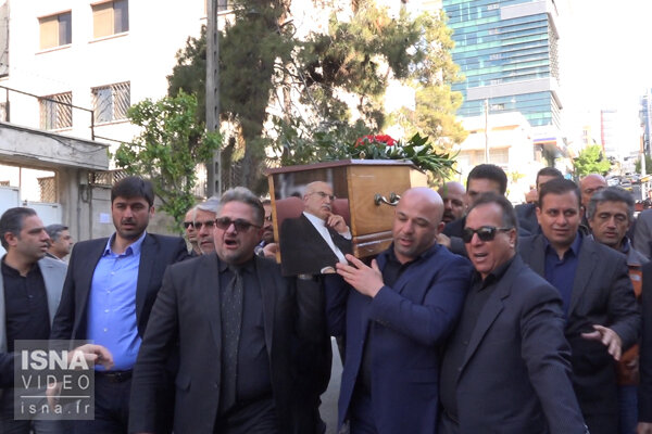 ویدئو / بدرقه پیکر بهمن کشاورز پیکر بهمن کشاورز