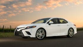 خودروهای تویوتا به "کارپِلی" و "الِکسا" تجهیز می‌شوند