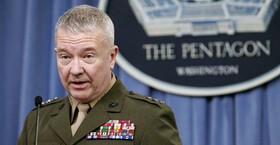 فرمانده سنتکام: آمریکا هنوز منتظر اقدام تلافی‌جویانه ایران است