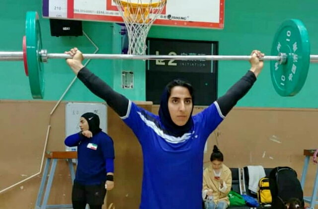 بانوی وزنه‌بردار ایران زیر تیغ جراحی می‌رود