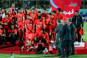 قهرمانی پرسپولیس در لیگ هجدهم