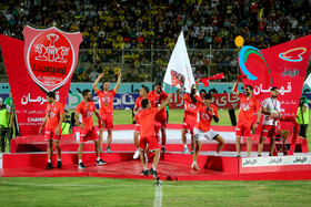 قهرمانی پرسپولیس در لیگ هجدهم