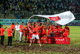 قهرمانی پرسپولیس در لیگ هجدهم