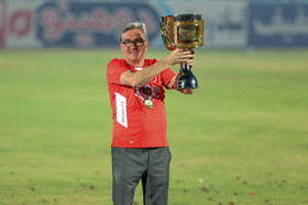 قهرمانی پرسپولیس در لیگ هجدهم