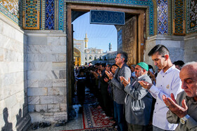 برگزاری نماز عید فطر در حرم مطهر رضوی - مشهد