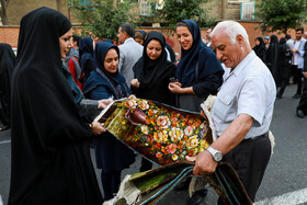 آیین بزرگداشت روز جهانی صنایع دستی و پروژه بهره‌برداری از تابلوی گذر صنایع دستی تهران در خیابان نجات الهی