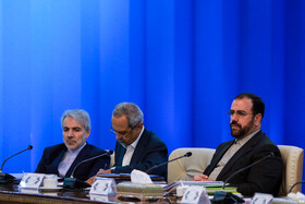 حسینعلی امیری، محمد نهاوندیان و محمدباقر نوبخت در جلسه هیات دولت