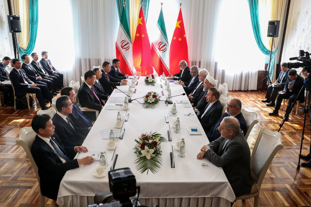 روحانی: ایستادگی ایران و چین در برابر یکجانبه‌گرایی آمریکا به نفع آسیا و جهان است