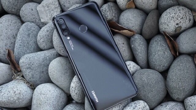  Huawei P۳۰ lite، گوشی مقرون‌به‌صرفه برای اجرای جدیدترین بازی‌های موبایل