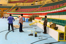 آماده سازی سالن ۶ هزار نفری رضازاده اردبیل برای برگزاری مسابقات والیبال