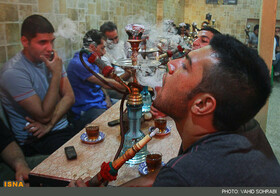  چایخانه‌داران و قلیانی‌های اصفهان از فردا تعطیل می‌شوند