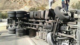 ۳ کشته در تصادف پژو با تانکر حمل سوخت