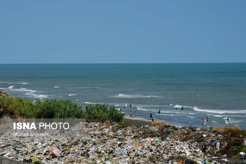 ایسنا - دپوی زباله در ساحل محمود آباد