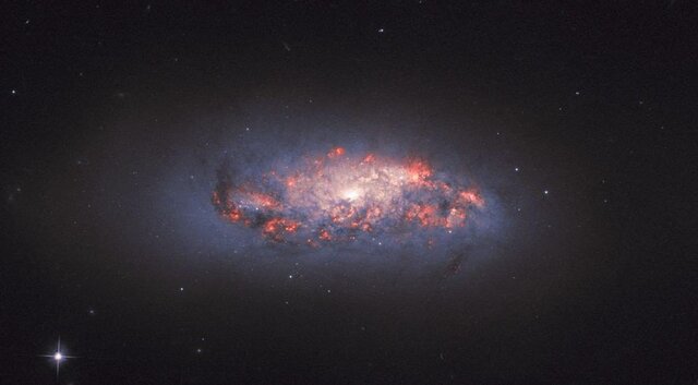 کهکشان NGC 972