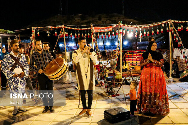 برگزاری جشنواره اقوام و شب‌های هنر در پردیس آیت‌الله کمالوند خرم‌آباد