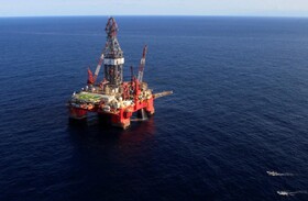 کاهش ۵۹ درصدی تولید نفت خلیج مکزیکو/ ادامه فعالیت پالایشگاه‌های آمریکا