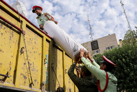 کشف محموله بزرگ پارچه و پوشاک قاچاق